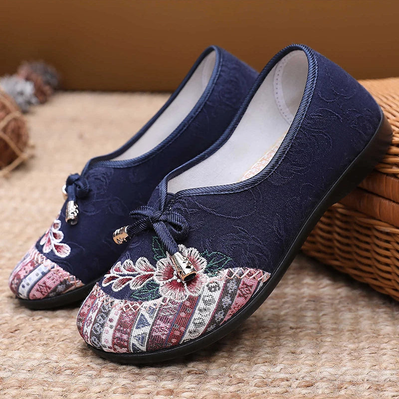 Marla Tapestry Flats