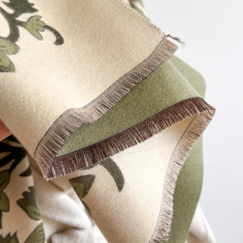 Jardin Botanical Scarf