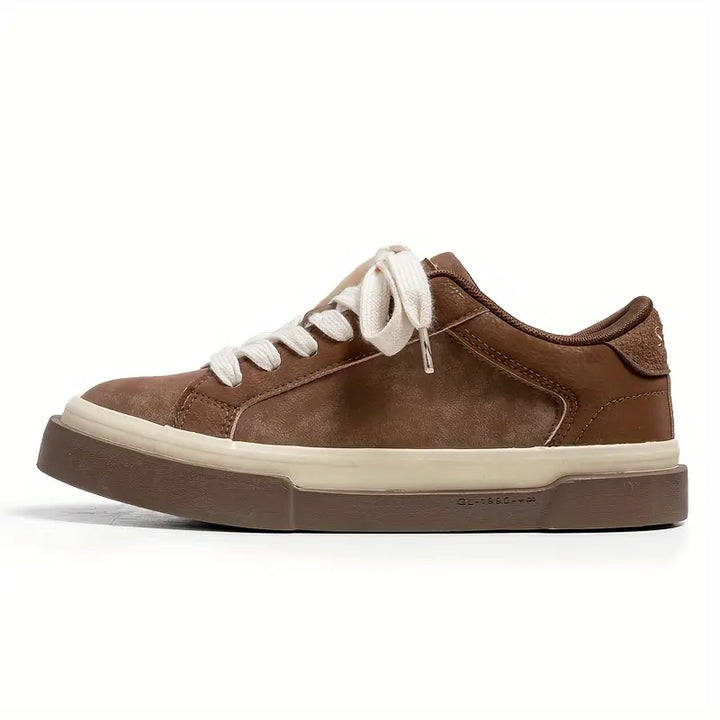 Maverick Retro Low Tops