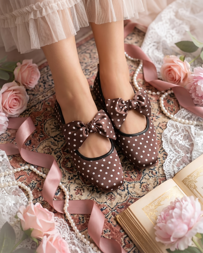 Jolie Dot Flats