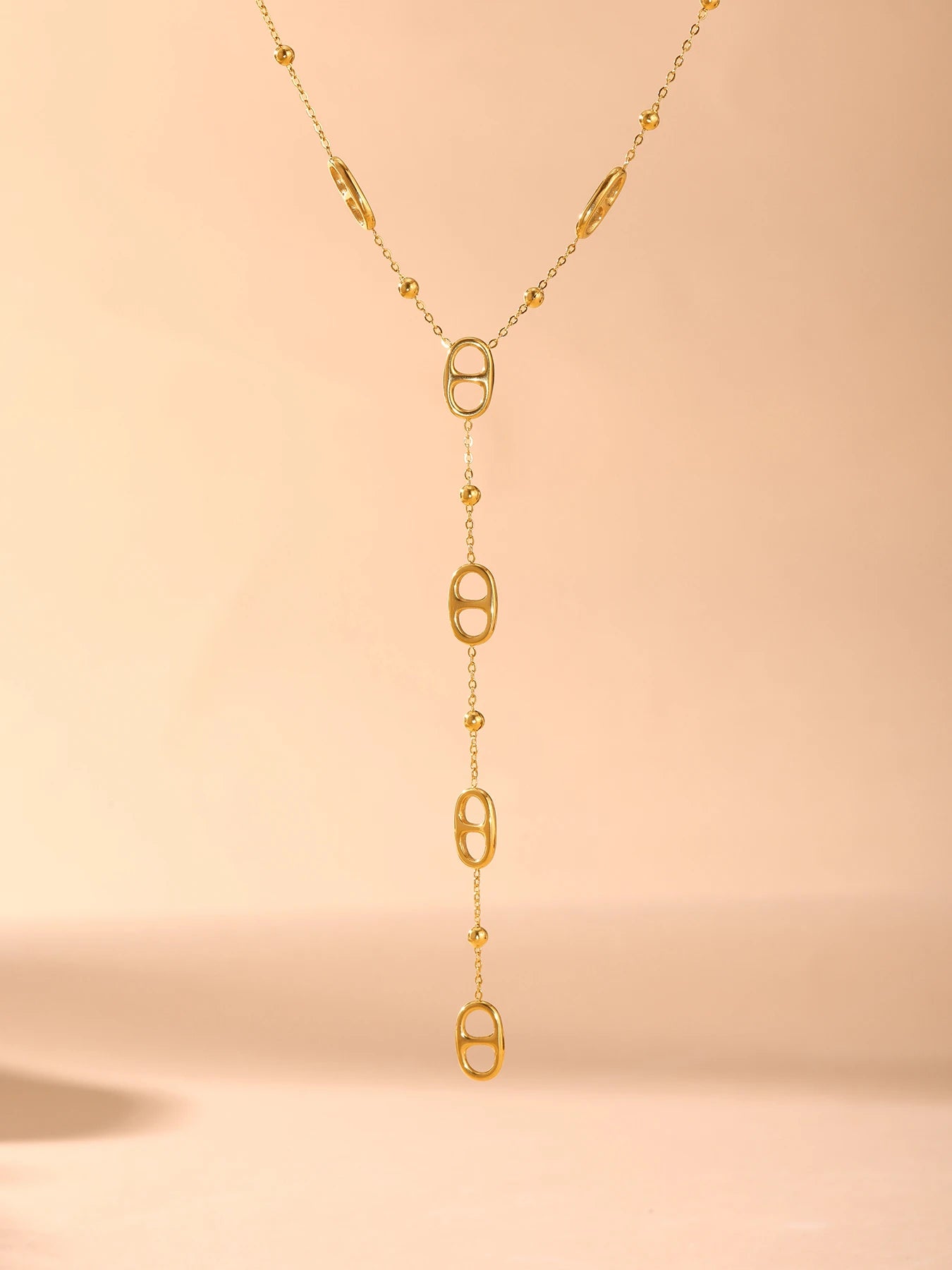 Giselle Sculpted Link Necklace