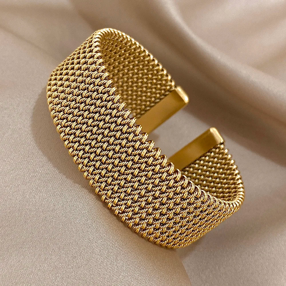 Valencia Gold Weave Bracelet