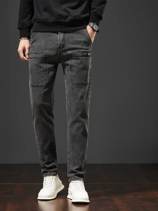 Bennett Straight Leg Jeans