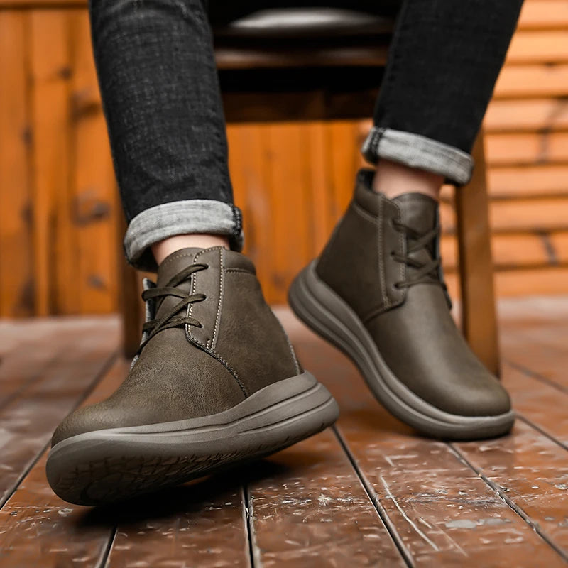 Vaughn Chukka Boots