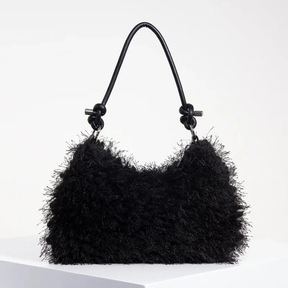 Noémie Plush Clutch