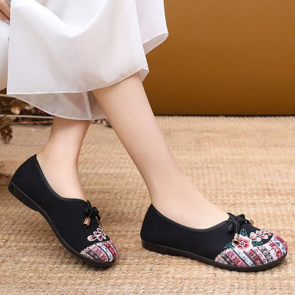 Marla Tapestry Flats