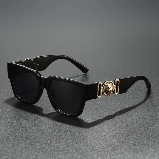 Alessia Medallion Frames