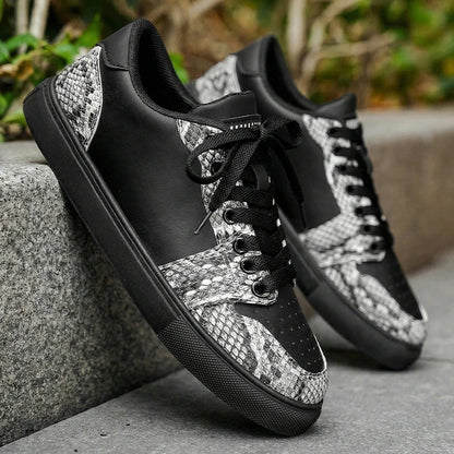 Vesper Low-Top Sneaker