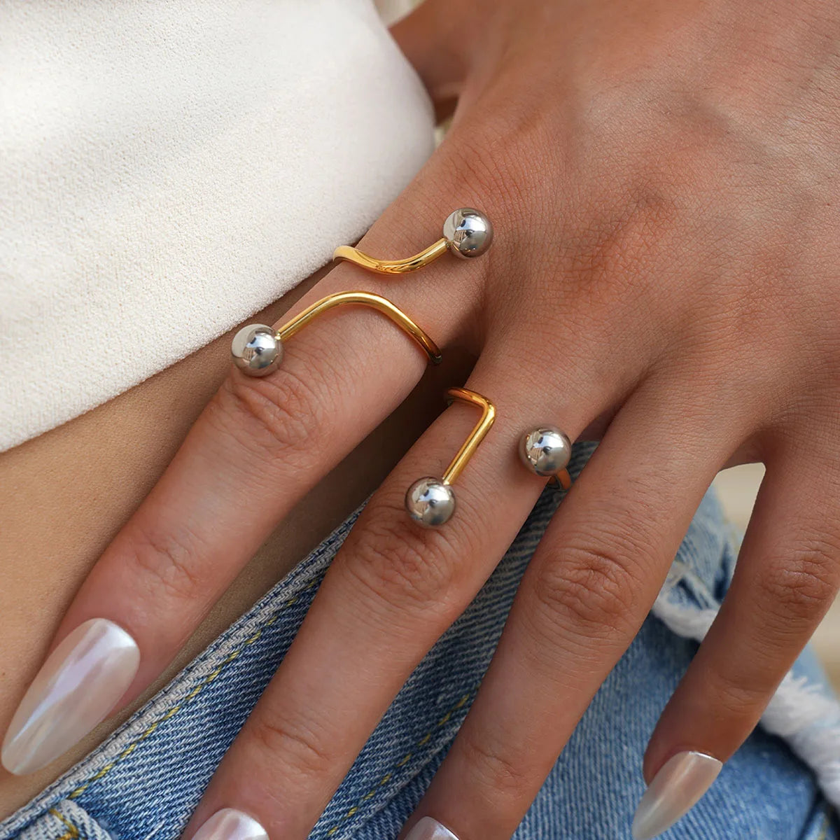 Alix Golden Curve Ring Set