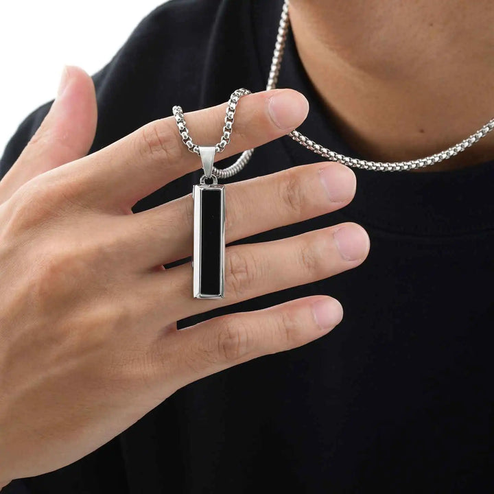 Calvin Bar Necklace