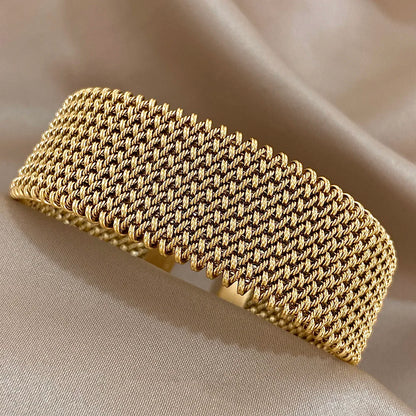 Valencia Gold Weave Bracelet