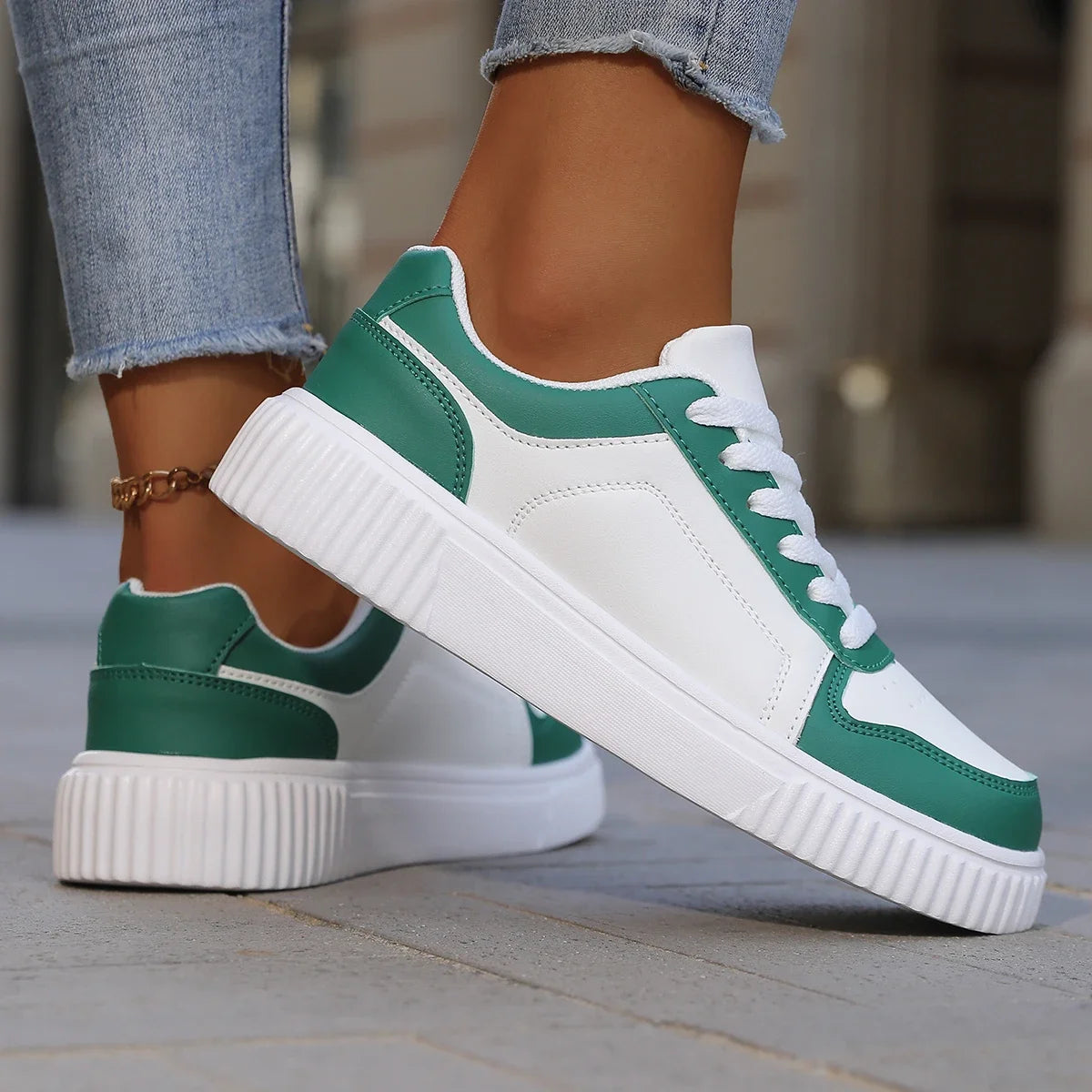Raya Motion Sneakers