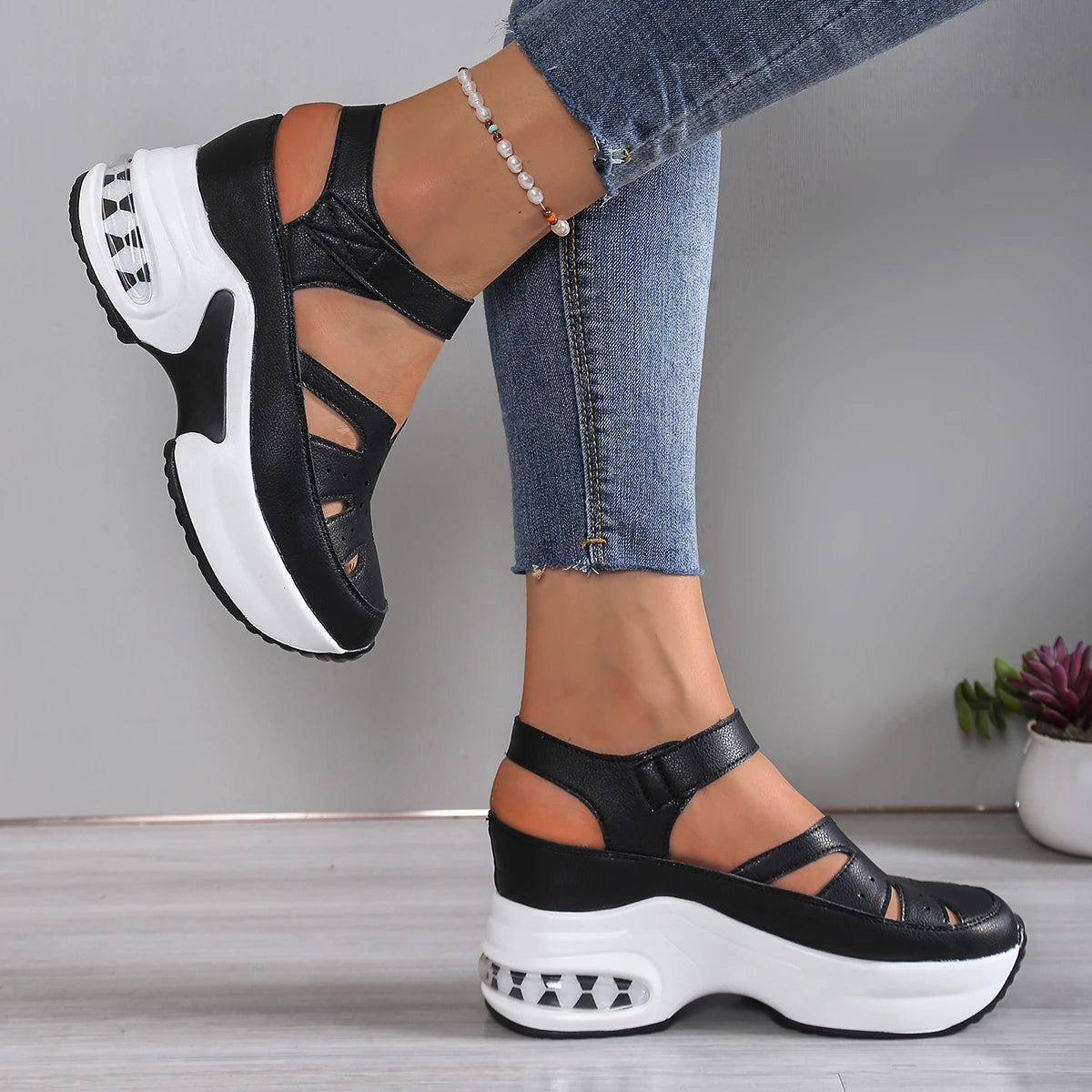 Capri Platform Sandals