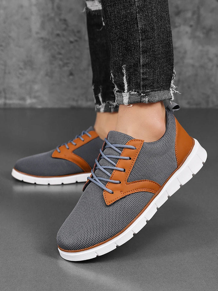 Ardell Motion Lace-Ups