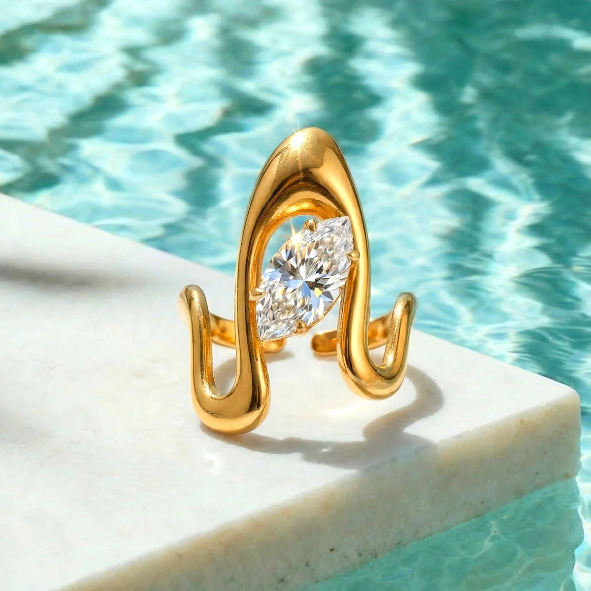 Velora Wave Ring