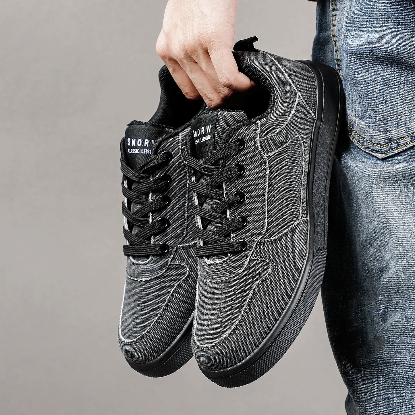 Vance Canvas Sneakers