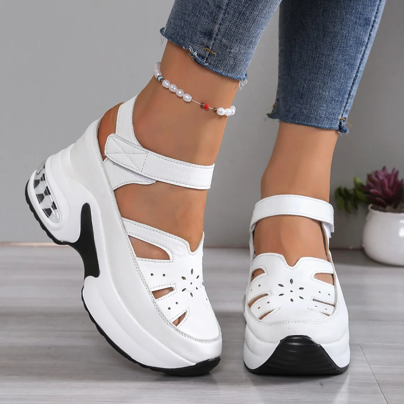 Capri Platform Sandals