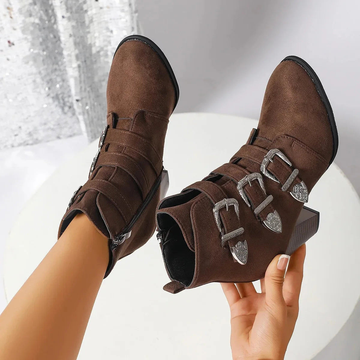 Arlène Buckle Heels