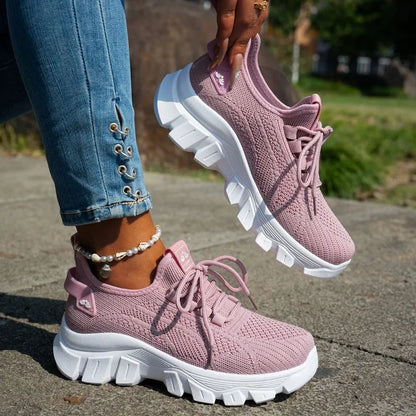 Vetra Motion Sneakers