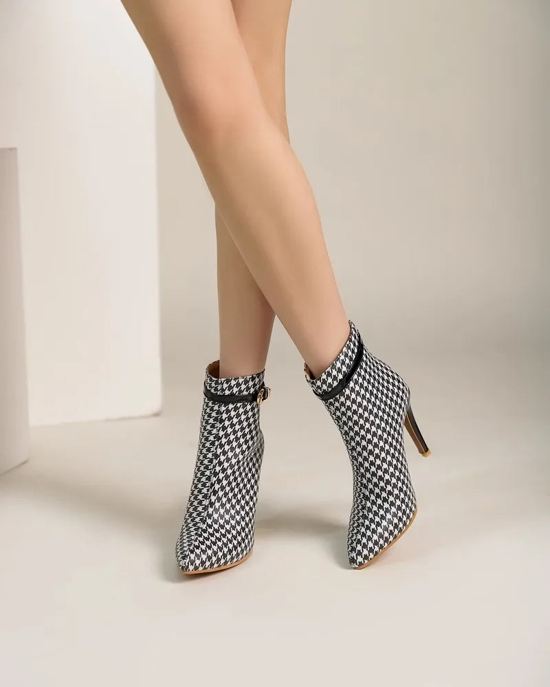 Odette Vintage Booties