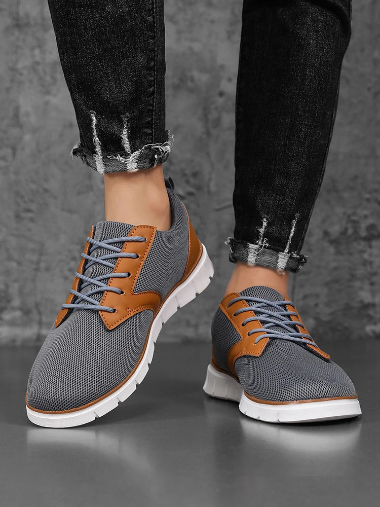 Ardell Motion Lace-Ups