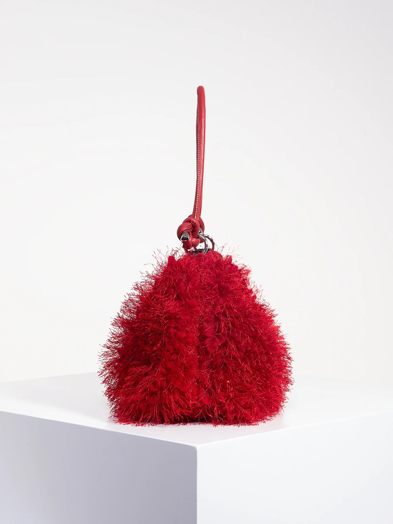Noémie Plush Clutch