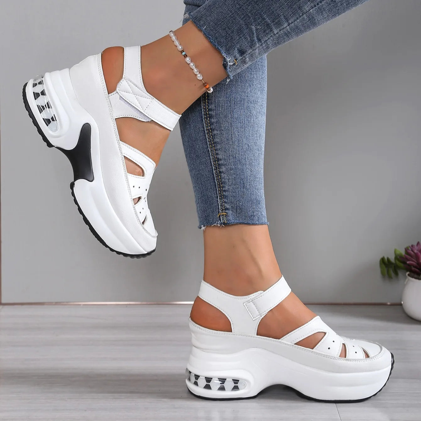 Capri Platform Sandals