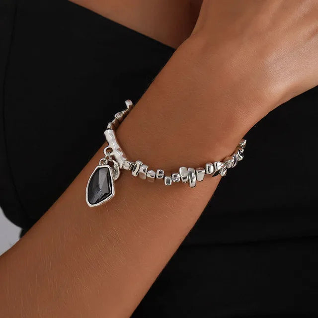 Noir Stone Set