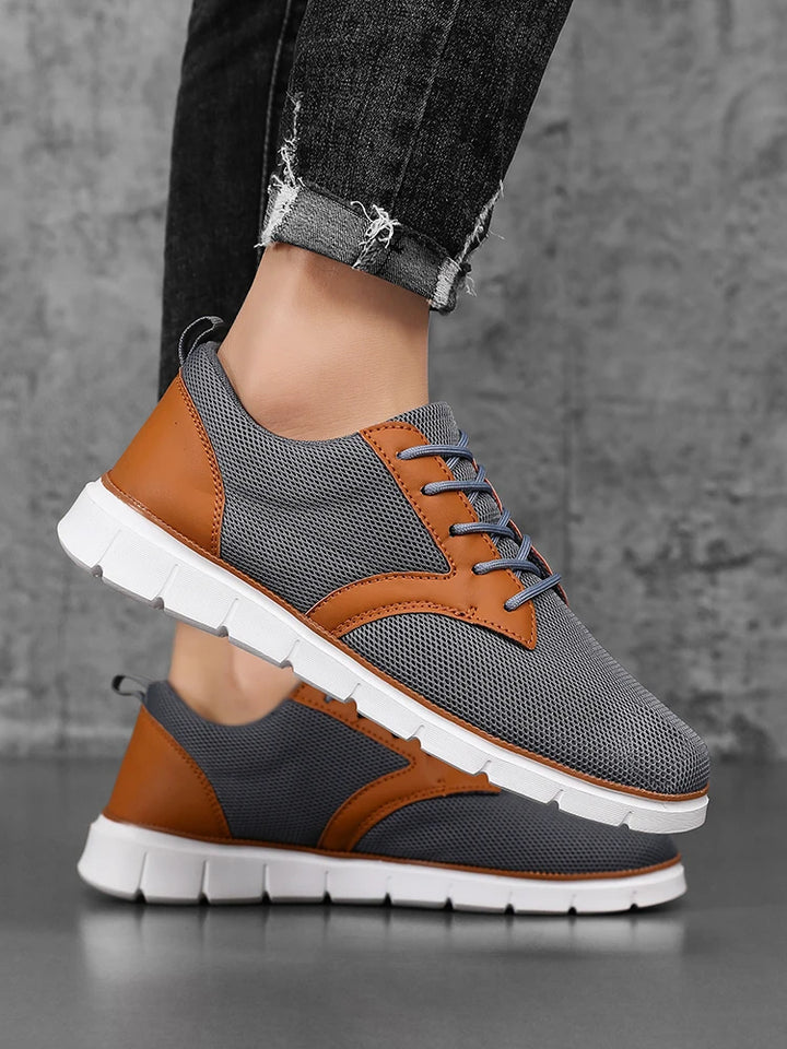 Ardell Motion Lace-Ups
