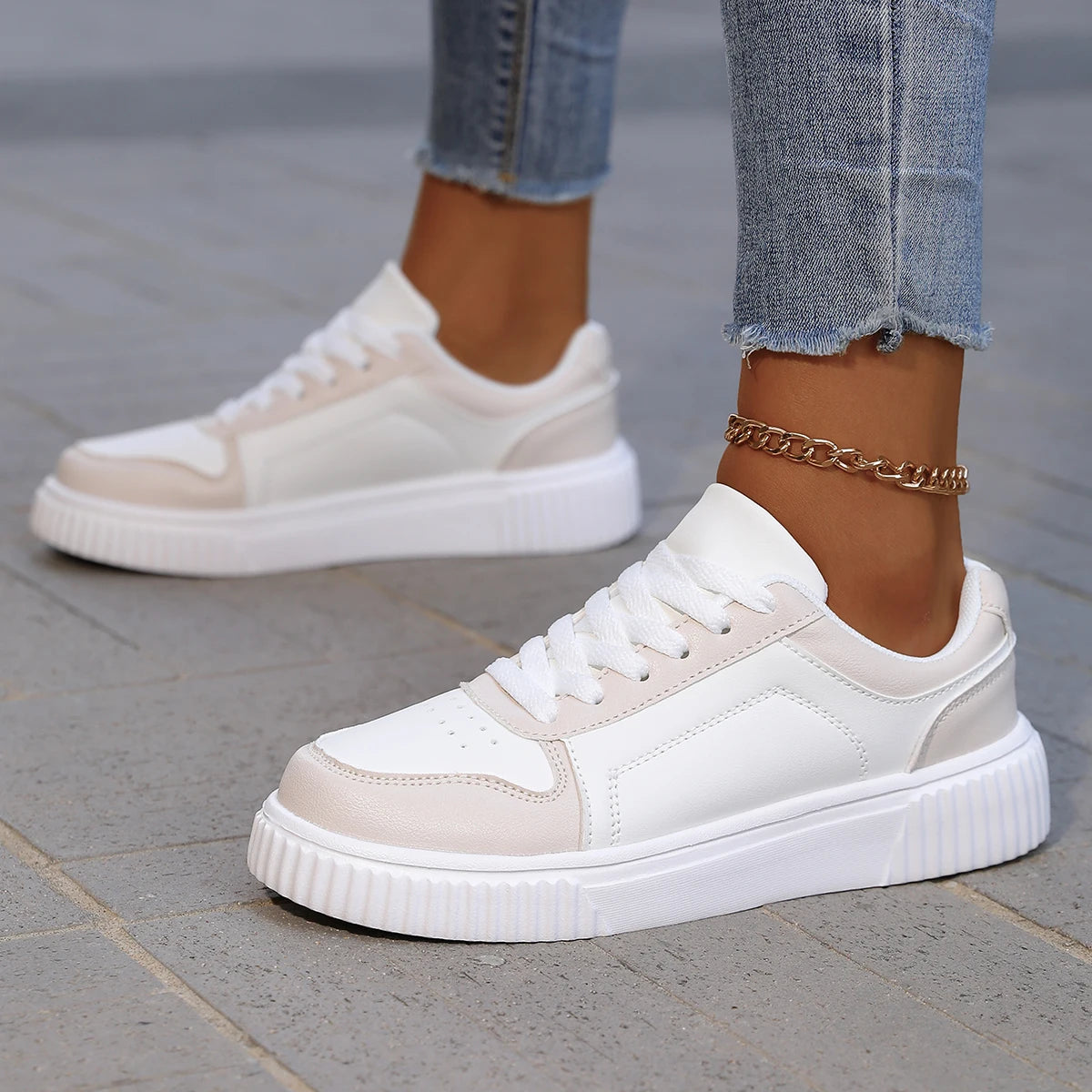 Raya Motion Sneakers