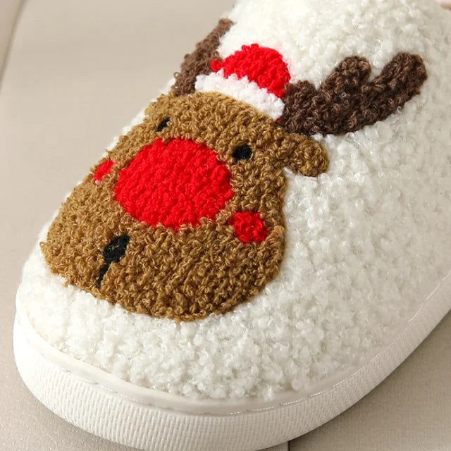Merry Maison Plush Slippers