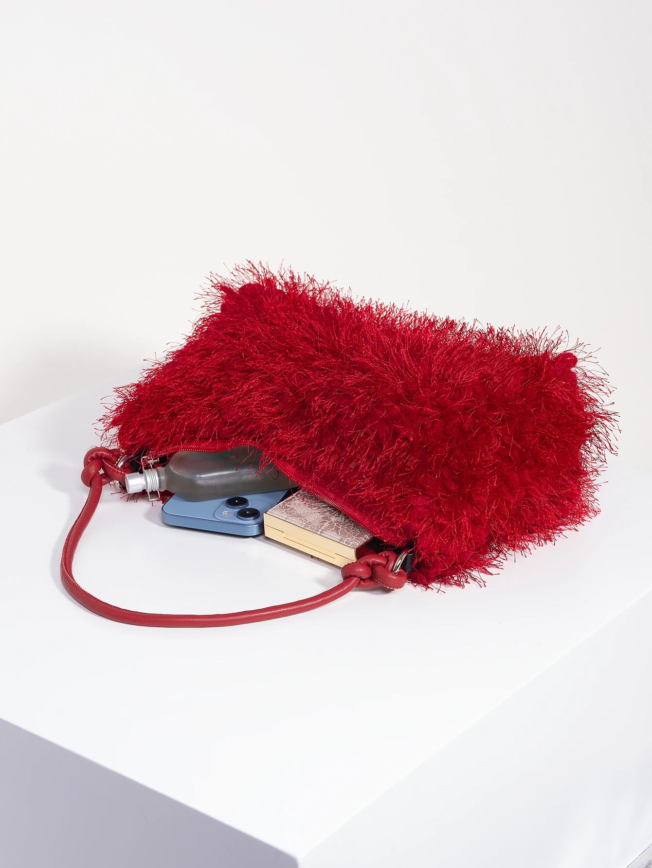 Noémie Plush Clutch