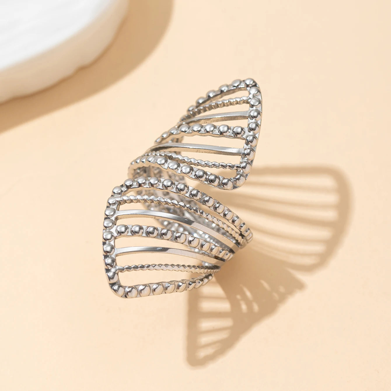 Lira Sculpted Ring