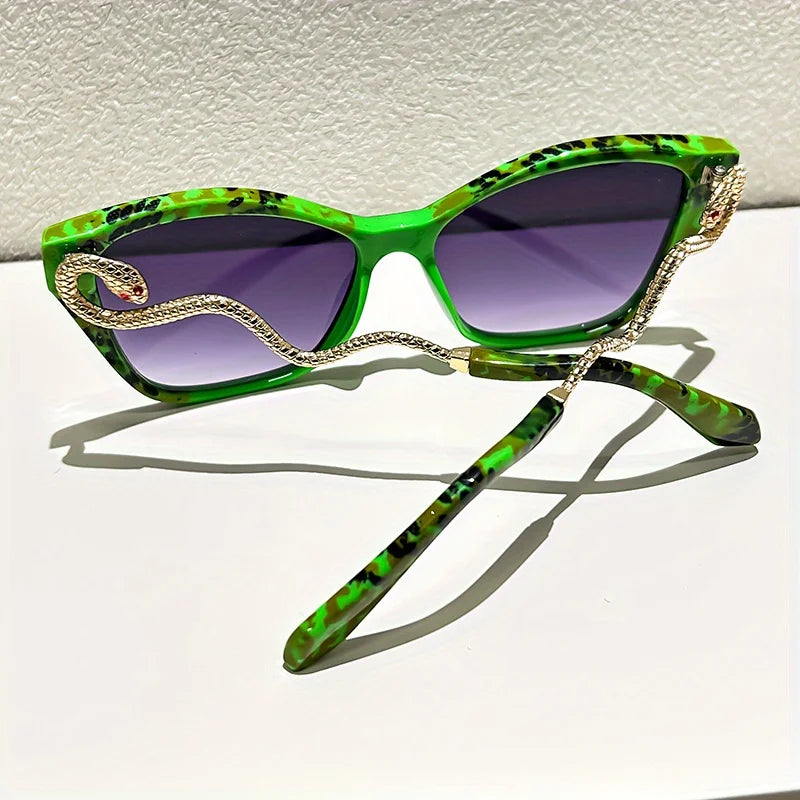 Vera Curve Sunglasses