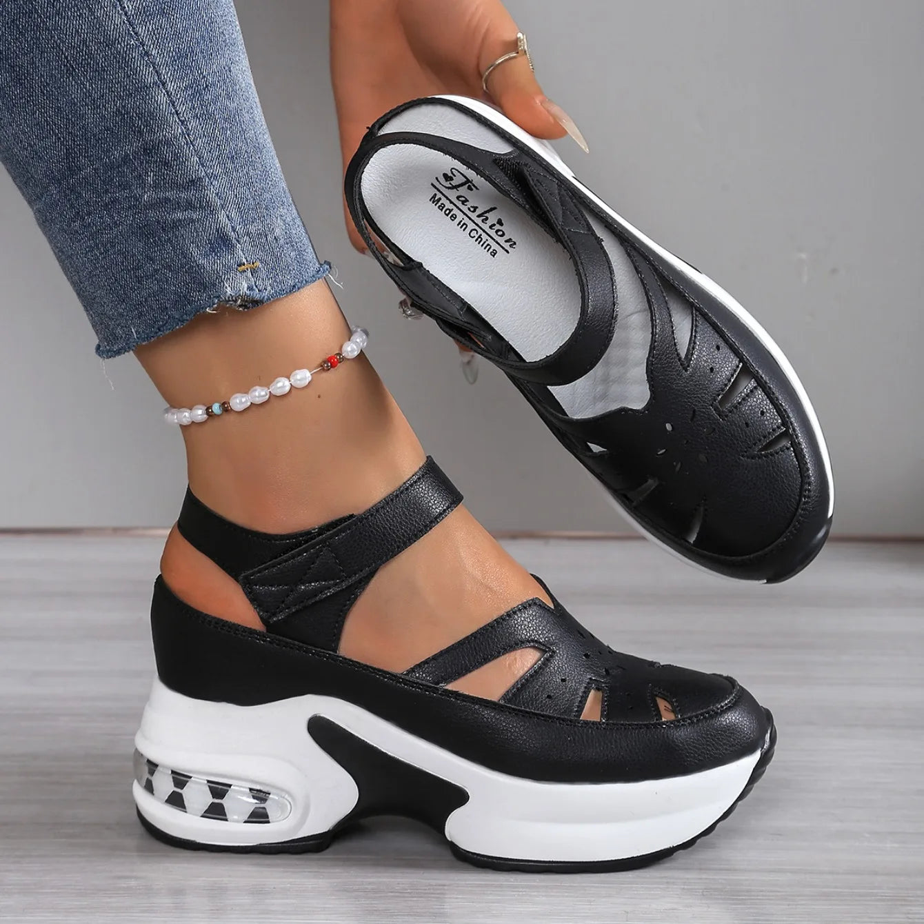 Capri Platform Sandals