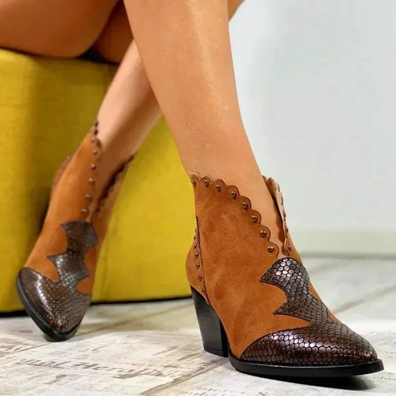 Sedona Scallop Western Boots