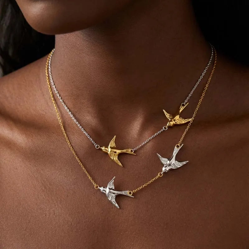 Colombe Swallow Necklace