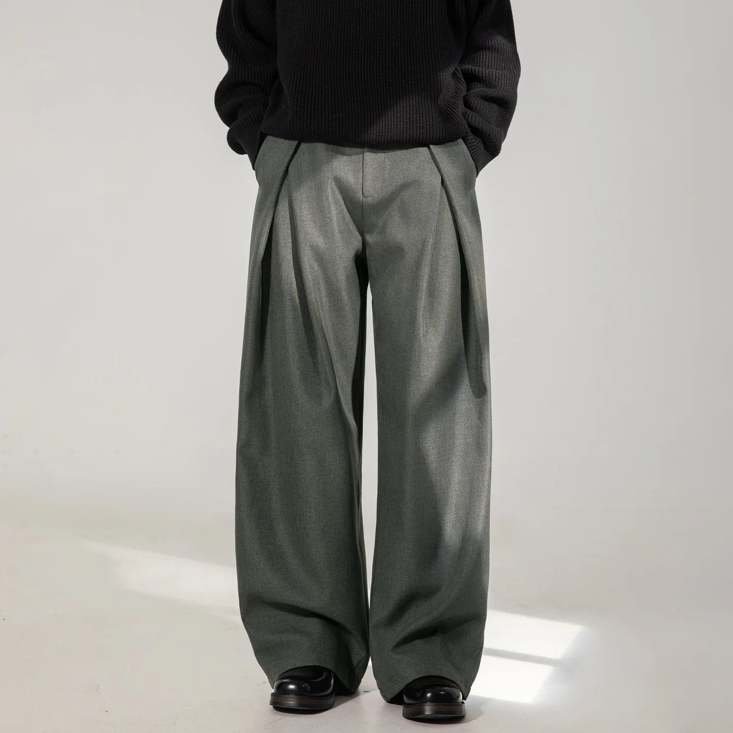 Marlowe Pleated Trousers