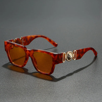 Alessia Medallion Frames