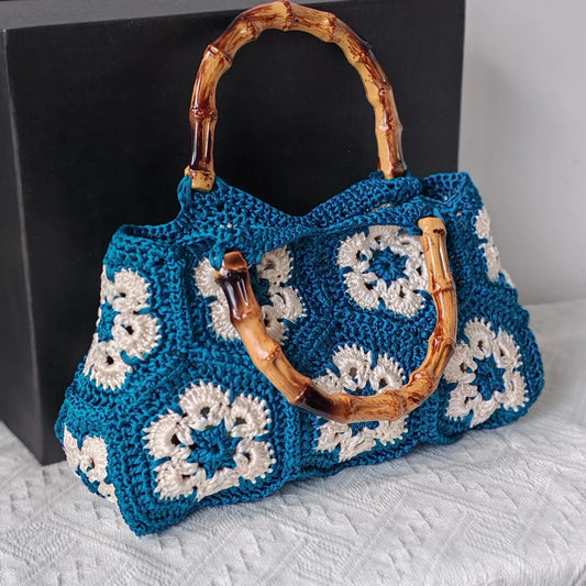 Palma Crochet Bag