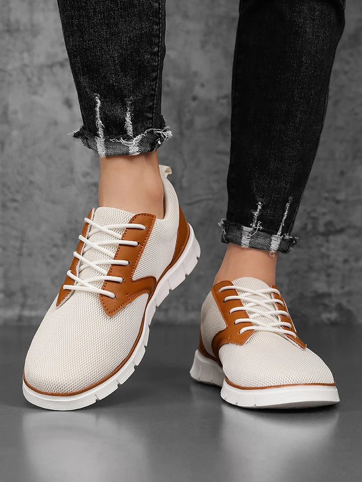 Ardell Motion Lace-Ups