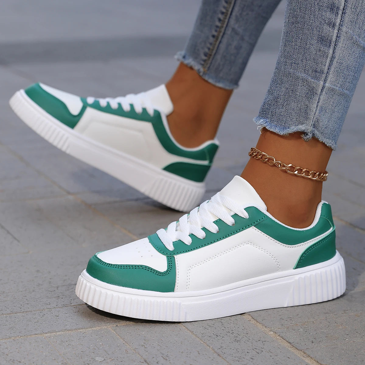 Raya Motion Sneakers