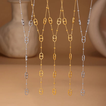 Giselle Sculpted Link Necklace
