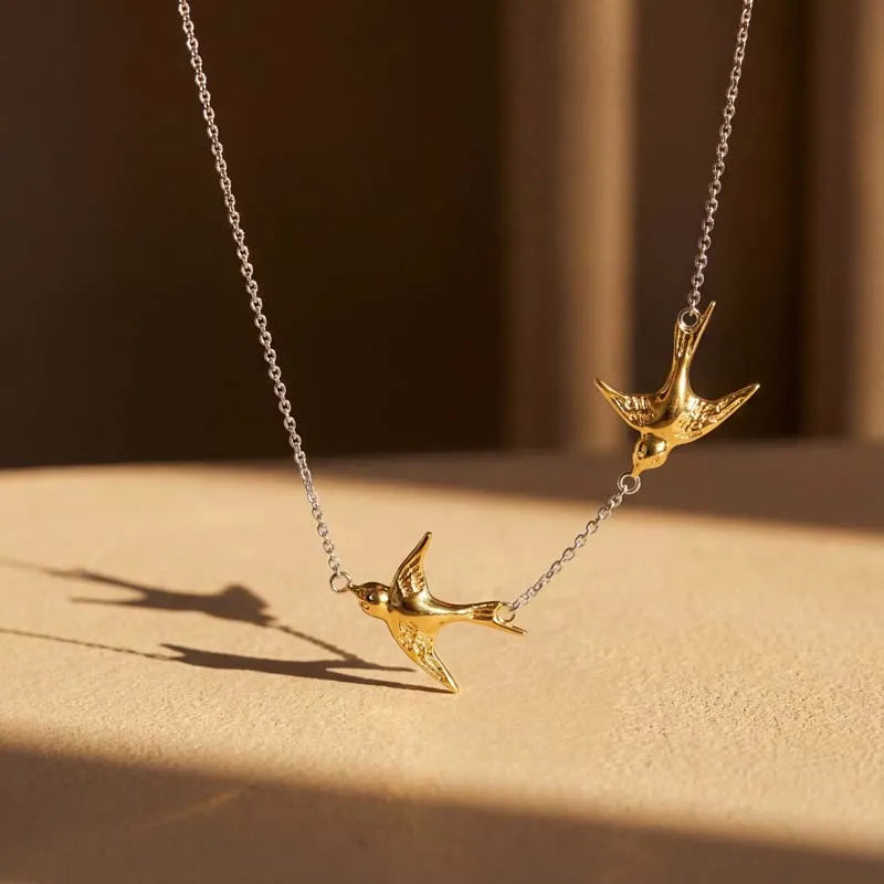 Colombe Swallow Necklace