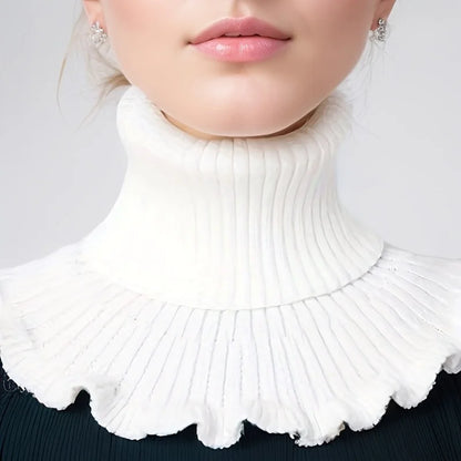 Alba Ruffle Knit Collar