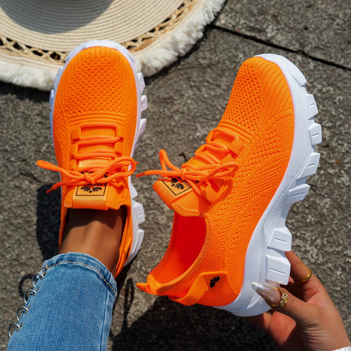 Vetra Motion Sneakers