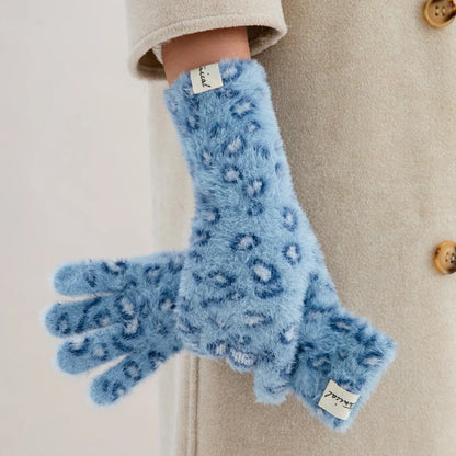 Rory Leopard Knit Gloves