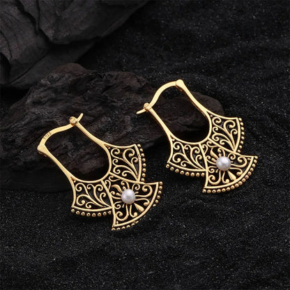 Nilay Antique Pearl Earrings