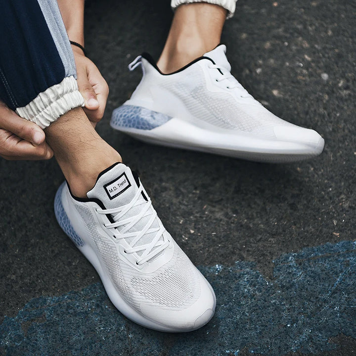 Stratus Core Sneakers