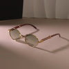 Après Oval Sunglasses